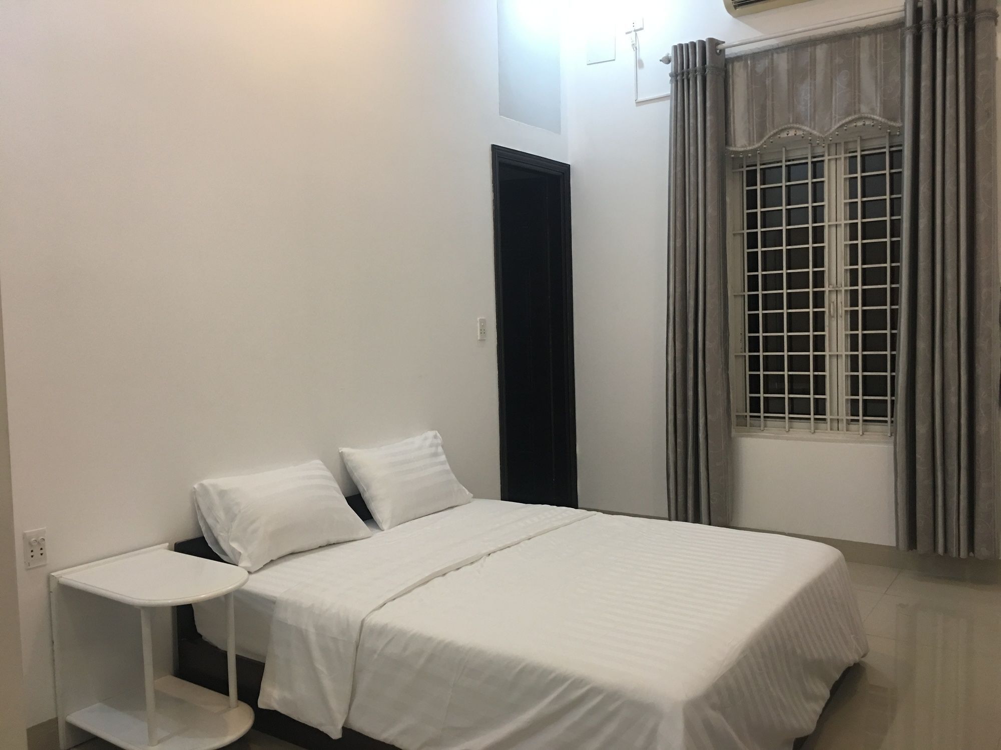 Bella Apartment My Khe Beach Da Nang Buitenkant foto